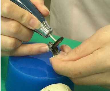 歯科技工士科